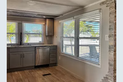 2216 Pennsylvania Avenue, Bradenton, FL 34207 - Photo 9