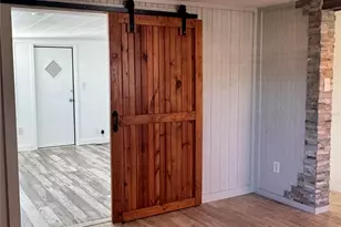 2216 Pennsylvania Ave, Bradenton, FL 34207 - Photo 13