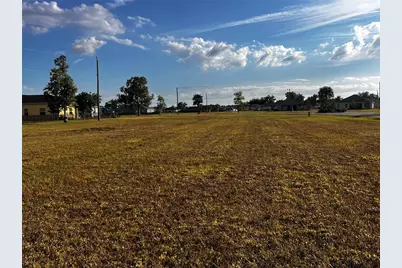 25458 Islas Drive, Punta Gorda, FL 33955 - Photo 9