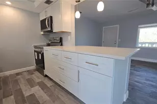 3755 S School Ave, Sarasota, FL 34239 - Photo 9