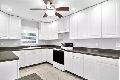 2412 Grove Street, Sarasota, FL 34239 - Photo 11