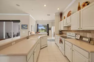 5171 55th St Cir W, Bradenton, FL 34210 - Photo 11