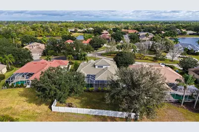 12202 Lobelia Terrace, Lakewood Ranch, FL 34202 - Photo 69