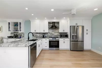 4860 Gulf Of Mexico Drive #Villa 13, Longboat Key, FL 34228 - Photo 5