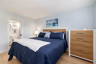 4860 Gulf of Mexico Dr, Longboat Key, FL 34228 - Photo 15