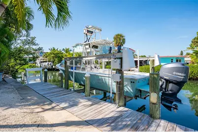 526 56th Street, Holmes Beach, FL 34217 - Photo 73