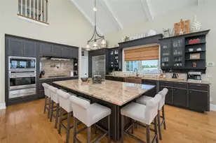 526 56th St, Holmes Beach, FL 34217 - Photo 27