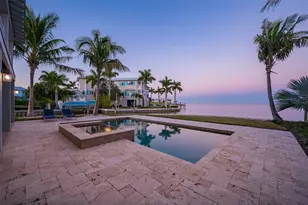 526 56th St, Holmes Beach, FL 34217 - Photo 85