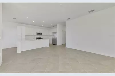 17565 Opal Sand Drive #401, Venice, FL 34293 - Photo 3