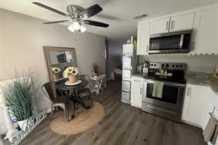 600 Briarwood Rd, Venice, FL 34293 - Photo 5