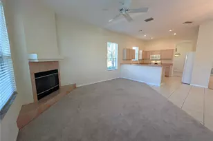 4240 Hearthstone Dr, Sarasota, FL 34238 - Photo 11