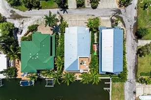 403 20th Pl N, Bradenton Beach, FL 34217 - Photo 9