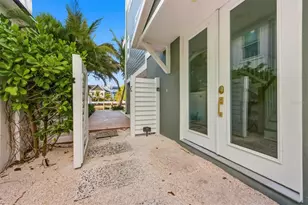 403 20th Pl N, Bradenton Beach, FL 34217 - Photo 35