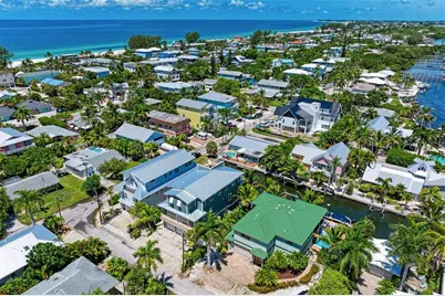 403 20th Place N, Bradenton Beach, FL 34217 - Photo 59