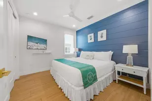 403 20th Pl N, Bradenton Beach, FL 34217 - Photo 35