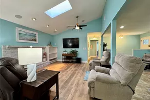 4124 Pinar Dr, Bradenton, FL 34210 - Photo 7