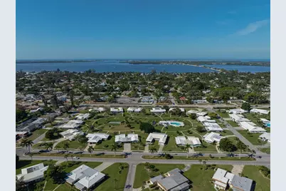 1009 75th Street Parkway W, Bradenton, FL 34209 - Photo 43