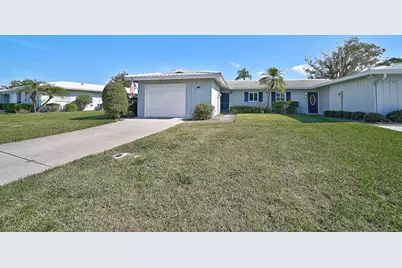 1009 75th Street Parkway W, Bradenton, FL 34209 - Photo 1