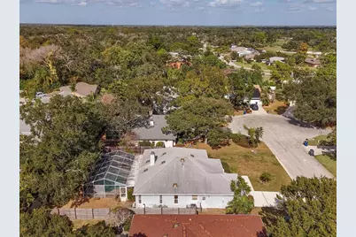 4816 79th Avenue Plaza E, Sarasota, FL 34243 - Photo 25