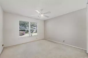 4816 79th Avenue Plaza E, Sarasota, FL 34243 - Photo 17