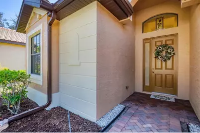 3820 80th Drive E, Sarasota, FL 34243 - Photo 3