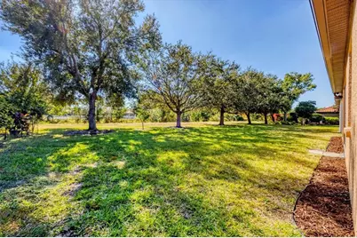 3820 80th Drive E, Sarasota, FL 34243 - Photo 29