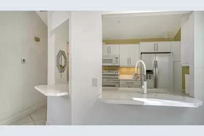 7833 Ontario Street Circle, Sarasota, FL 34243 - Photo 15