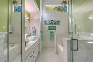 7833 Ontario St Cir, Sarasota, FL 34243 - Photo 23