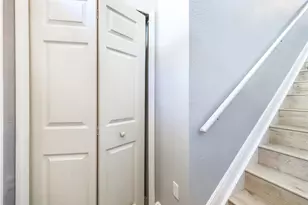 5521 Rosehill Rd, Sarasota, FL 34233 - Photo 3