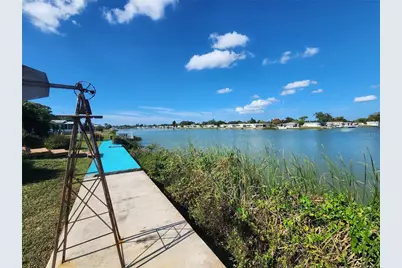 808 53rd Avenue E #301, Bradenton, FL 34203 - Photo 27