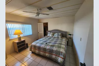 808 53rd Avenue E #301, Bradenton, FL 34203 - Photo 9