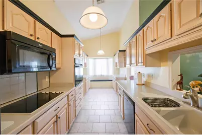 4101 37th Street Court W, Bradenton, FL 34205 - Photo 9