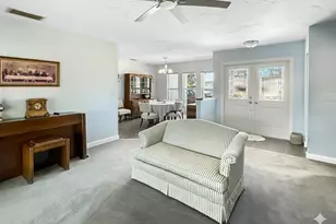 2042 Country Meadows Pl, Sarasota, FL 34235 - Photo 31