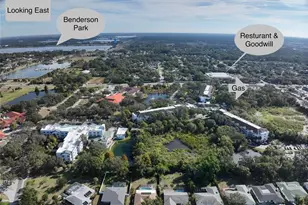 2042 Country Meadows Pl, Sarasota, FL 34235 - Photo 37