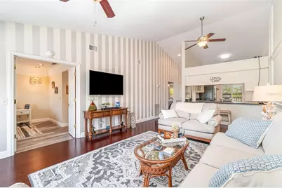 912 SW 48th Terrace #208, Cape Coral, FL 33914 - Photo 5