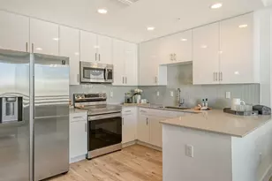 1703 N Tamiami Trl, Sarasota, FL 34234 - Photo 3