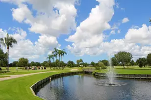 5450 Golf Pointe Dr, Sarasota, FL 34243 - Photo 49