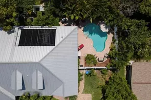 213 75th St, Holmes Beach, FL 34217 - Photo 43