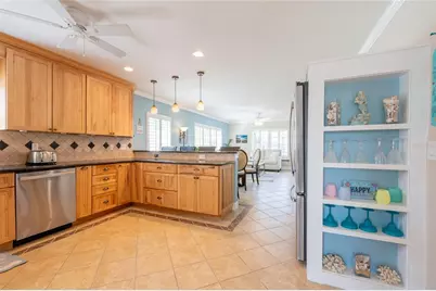 213 75th Street, Holmes Beach, FL 34217 - Photo 11