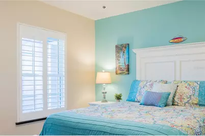 213 75th Street, Holmes Beach, FL 34217 - Photo 15