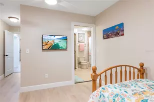 213 75th St, Holmes Beach, FL 34217 - Photo 23