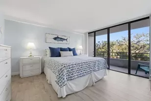 6415 Midnight Pass Rd, Sarasota, FL 34242 - Photo 9