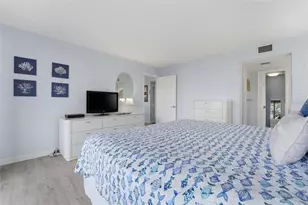 6415 Midnight Pass Rd, Sarasota, FL 34242 - Photo 11