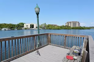 2657 Riverbluff Pkwy, Sarasota, FL 34231 - Photo 47
