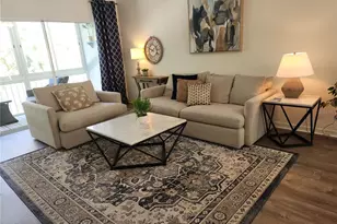 6503 Fairway Gardens Dr, Bradenton, FL 34203 - Photo 5