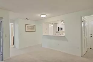 2121 Wood St, Sarasota, FL 34237 - Photo 23