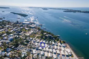 12507 Cortez Road W, Cortez, FL 34215 - Photo 11