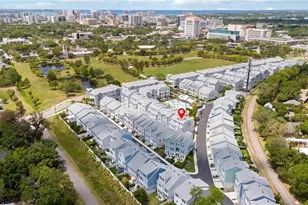 2344 Lindstrom St, Sarasota, FL 34237 - Photo 41