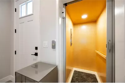 1570 Springwell Lane, Sarasota, FL 34240 - Photo 9