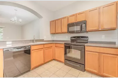 1125 Grantham Drive, Sarasota, FL 34234 - Photo 9